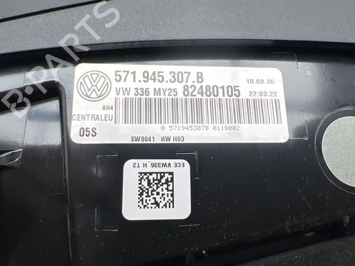 Centralt baglys VW TIGUAN (CT1) 2.0 TSI 4motion | BP37658775I39 - Image 10