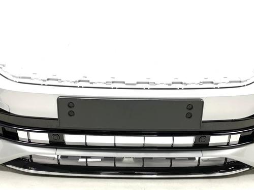 Used Front bumper Front bumper 35758778 35758778