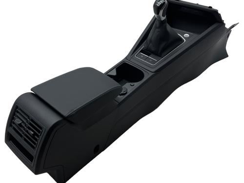 Middle console VW GOLF VIII (CD1, DA1) 2.0 TSI 4motion | BP38530653I22 - Image 4