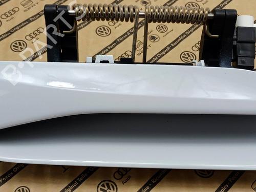 Used Front right exterior door handle Front right exterior door handle 39261071 39261071