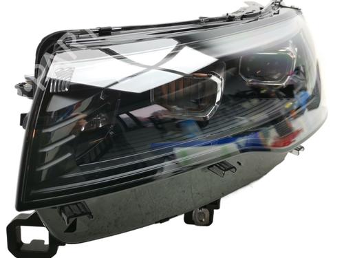 Used Left headlight Left headlight VW TIGUAN (CT1) 2.0 TSI 4motion (204 hp) 34724570 34724570