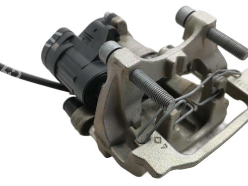 Used Left rear brake caliper Left rear brake caliper AUDI A3 Limousine (8YS, 8YM) 30 TFSI (116 hp) 34732446 34732446