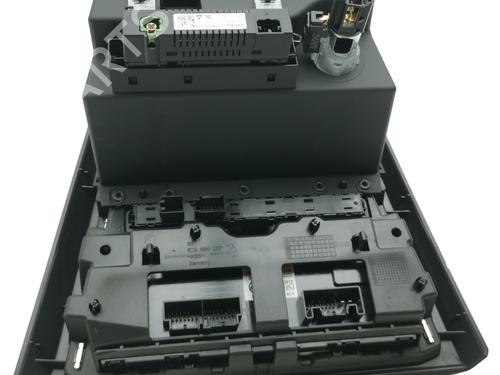 Middle console VW TOURAN (5T1) 1.2 TSI | BP38769810I22 - Image 9