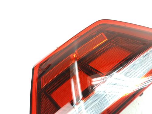 Right taillight VW PASSAT B8 (3G2, CB2) 2.0 TDI | BP34727896C35 - Image 6