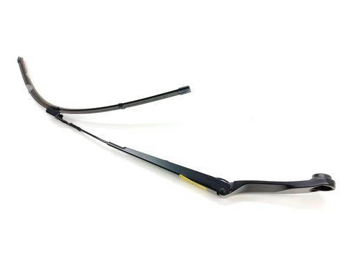 front-windshield-wiper-arm-vw-touareg-cr7-rc8-2017-34727805 main image