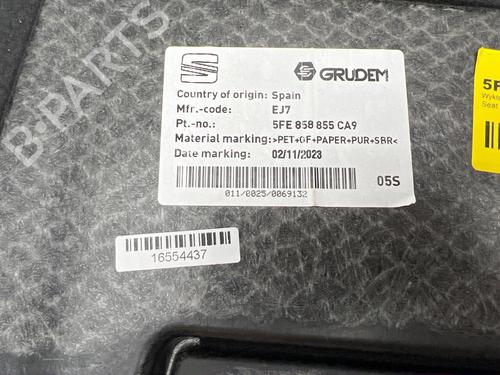 Boot lining SEAT LEON Sportstourer (KL8, KLD) 1.5 TSI | BP37600803I3 - Image 7