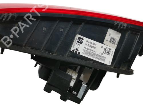 Right taillight SEAT ARONA (KJ7, KJP) 1.0 TSI | BP34727652C35 - Image 5