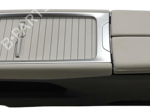 Console central Console central VW ID.7 (ED2) GTX 4motion (340 hp) 35762380 35762380