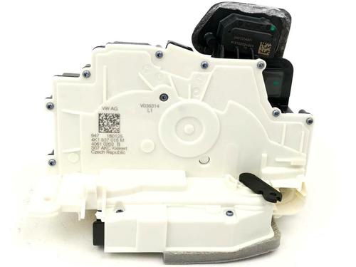 front-left-lock-audi-e-tron-sportback-gea-2019-34725098 main image