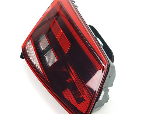 Left taillight VW PASSAT B8 (3G2, CB2) 2.0 TDI | BP34725600C34 - Image 4