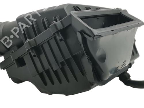 Used Air filter box Air filter box AUDI A3 Sportback (8YA, 8YF) 35 TDI (150 hp) 35761817 35761817