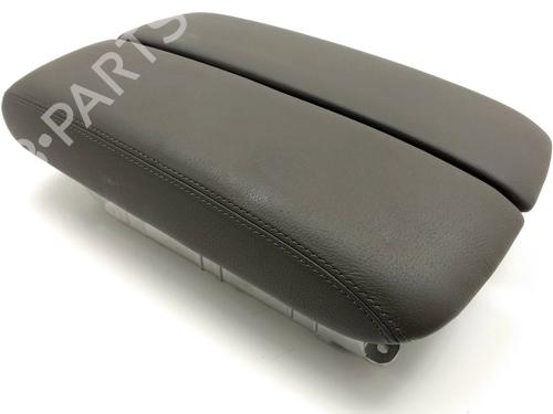 Used Armrest / Center console Armrest / Center console AUDI A8 D2 (4D2, 4D8) 4.2 quattro (310 hp) 35757633 35757633