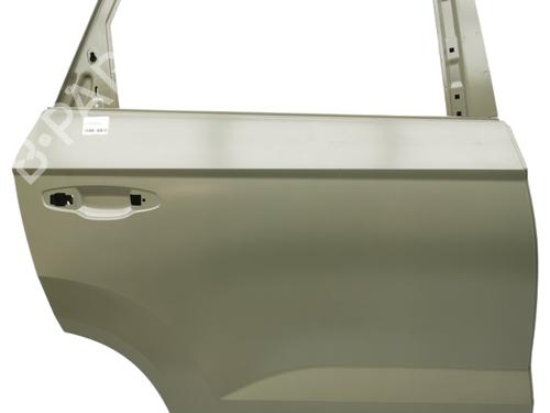 right-rear-door-skoda-karoq-nu7-nd7-2017-35764365 main image