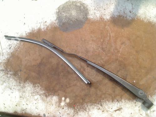 Used Rear windshield wiper arm LAND ROVER RANGE ROVER SPORT II (L494) 3.0 SDV6 4x4 (306 hp) 31278636