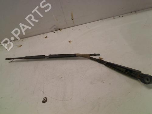 Used Rear windshield wiper arm Rear windshield wiper arm 21915687 21915687