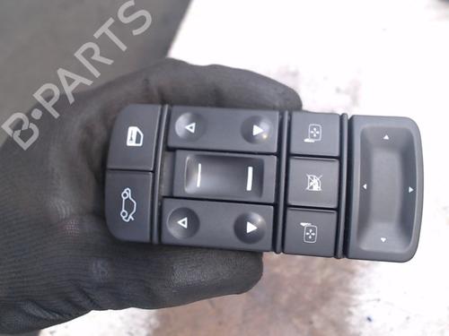 Used Switch Switch OPEL SIGNUM Hatchback (Z03) 2.2 DTI (F48) (125 hp) 21942279 21942279