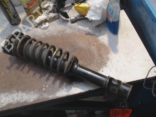 Used Right front shock absorber Right front shock absorber OPEL AGILA A (H00) 1.2 16V (F68) (75 hp) 40264332 40264332