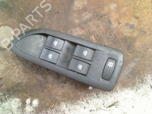 Mando Mando RENAULT LAGUNA II Grandtour (KG0/1_) 2.0 16V (KG00, KG0K, KG0W, KG0P) (135 hp) 31259965 31259965