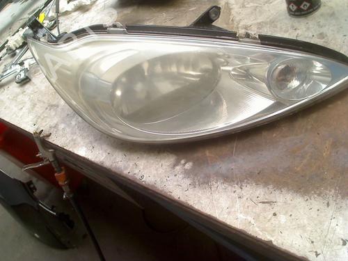 Højre forlygte FORD KA (RU8) 1.2 (69 hp) 30624575