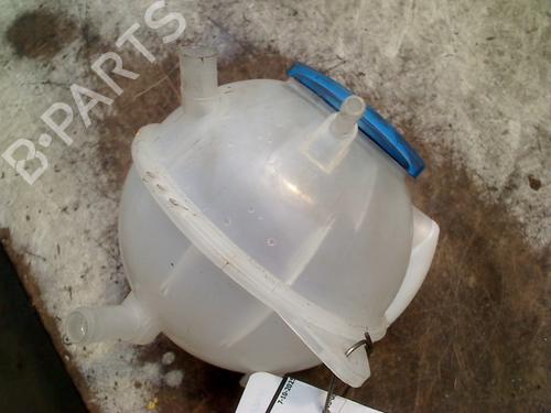 Used Expansion tank Expansion tank 30624630 30624630