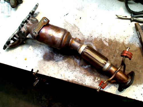 Used Exhaust manifold Exhaust manifold VOLVO C30 (533) 1.8 (125 hp) 33241814 33241814