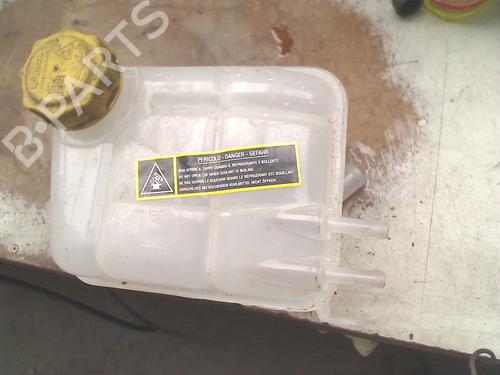 Used Expansion tank Expansion tank 32481158 32481158