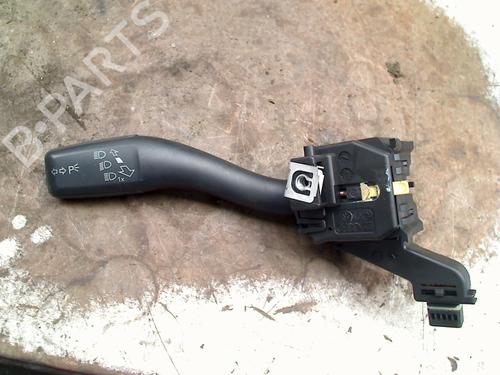 Used Steering column stalk AUDI A3 Sportback (8PA) 1.4 TFSI (125 hp) 33022211