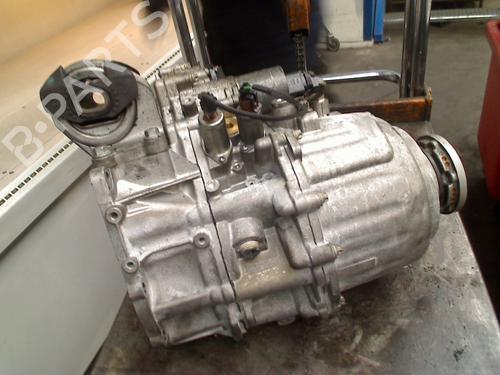 Transfer box LAND ROVER DEFENDER Station Wagon (L663) D250 MHEV 4x4 | BP33022106M36 - Image 3