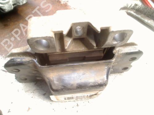 Engine mount VW GOLF V (1K1) 1.4 16V | BP31174846M89 - Image 2