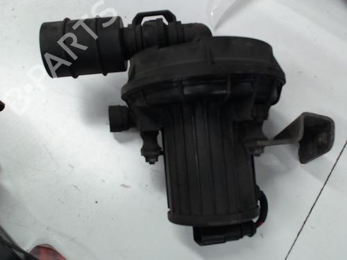 Used Secondary air pump Secondary air pump 21937313 21937313
