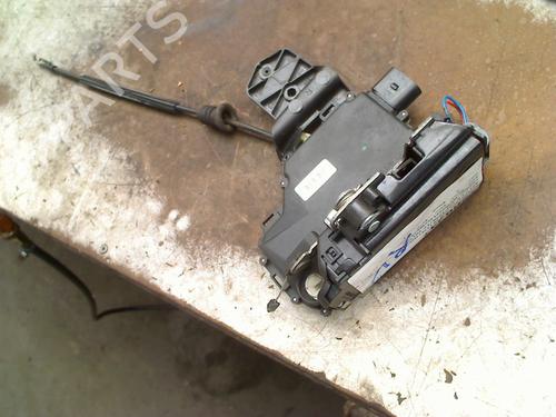 Højre fortil lås VW GOLF IV (1J1) 2.0 (115 hp) 31177016