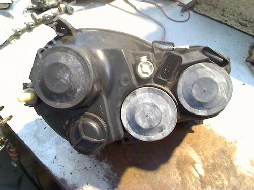 Left headlight VW POLO IV (9N_, 9A_) 1.2 12V | BP31260247C28