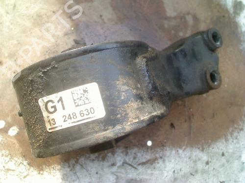 Used Engine mount Engine mount OPEL ASTRA J Sports Tourer (P10) 1.6 Turbo (35) (180 hp) 33984841 33984841
