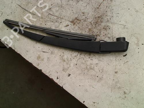rear-windshield-wiper-arm-renault-captur-i-j5_-h5_-2013-24365392 main image