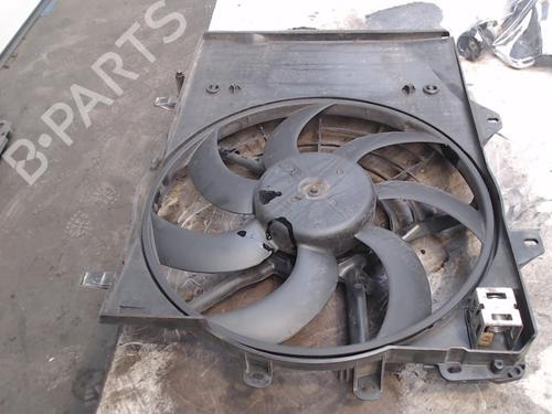 Radiator fan CITROËN C4 CACTUS 1.2 THP 110 | BP24825589M35 - Image 2