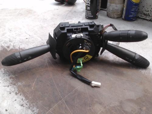 Used Steering column stalk Steering column stalk FIAT PUNTO (188_) 1.4 (95 hp) 40503703 40503703