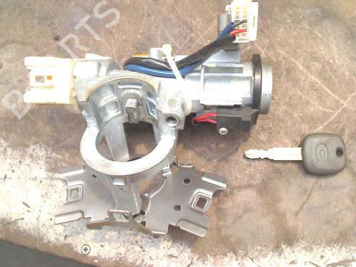 Comutador Comutador DAIHATSU CUORE VII (L275_, L285_, L276_) 1.0 (L276) (70 hp) 32452557 32452557