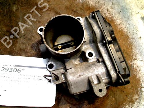 Used Throttle body RENAULT TWINGO II (CN0_) 1.2 16V (CN04, CN0B) (75 hp) 31066330