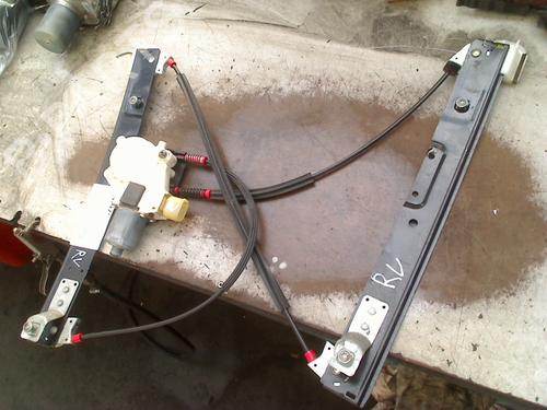 Used Front right window mechanism Front right window mechanism FORD MONDEO IV Turnier (BA7) 2.0 TDCi (140 hp) 33286672 33286672