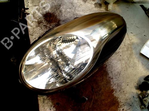 Used Left headlight NISSAN MICRA III (K12) 1.2 16V (80 hp) 31128247