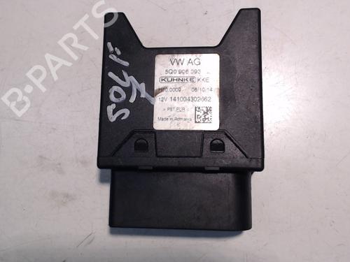 Used Control unit Control unit VW GOLF VII (5G1, BQ1, BE1, BE2) 1.2 TSI (86 hp) 21943919 21943919