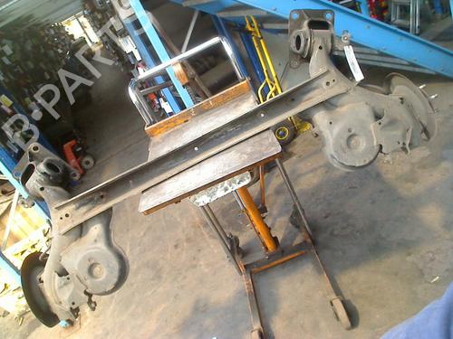 Used Rear axle FORD TRANSIT CONNECT V408 Box Body/MPV 1.5 TDCi (101 hp) 30320509