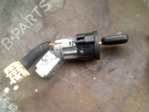 Used Ignition barrel Ignition barrel PEUGEOT 107 (PM_, PN_) 1.0 (68 hp) 34039133 34039133