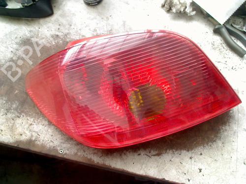 Used Left taillight Left taillight 37261481 37261481