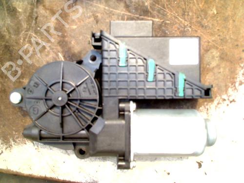 Motore alzacristalli anteriore destro SKODA FABIA I Combi (6Y5) 1.2 (54 hp) 31147566