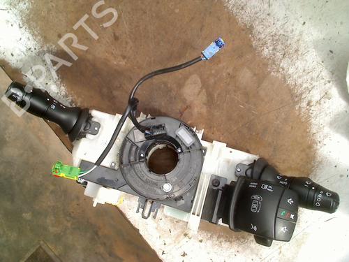 steering-column-stalk-renault-megane-iii-hatchback-bz01_-b3_-2008-36116285 main image