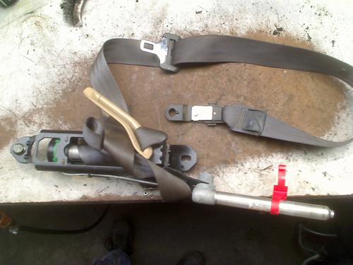Used Front right seatbelt VOLVO S60 I (384) 2.4 (170 hp) 30462299