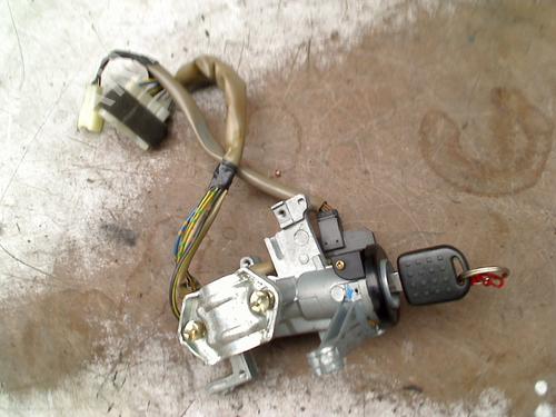 Clé de contact SUZUKI ALTO VI (FF, HA24_) 1.1 (RF410) (63 hp) 33001256