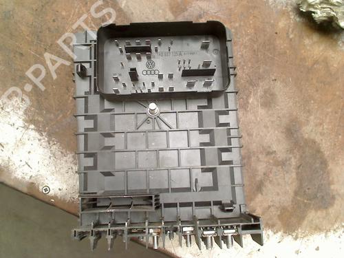 Used Comfort control module Comfort control module VW JETTA III (1K2) 2.0 FSI (150 hp) 33541477 33541477