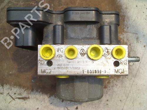 Used ABS pump RENAULT ZOE (BFM_) ZOE (88 hp) 31952944